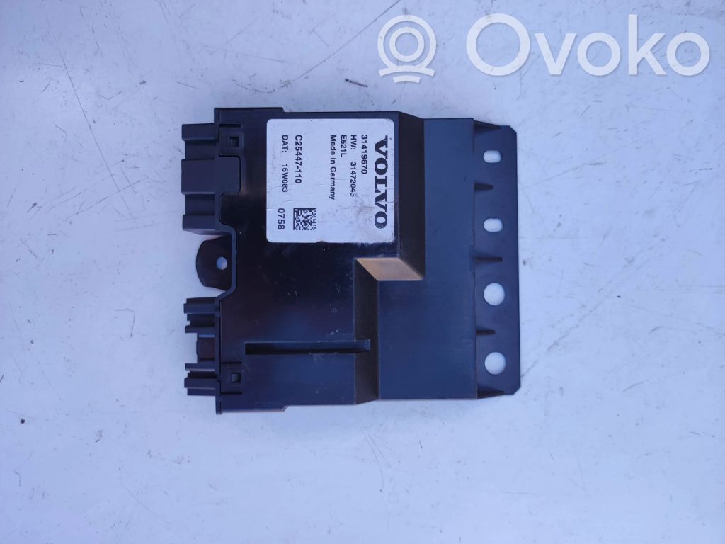 Unité de commande / module de hayon   31472043,C25447110,31419670