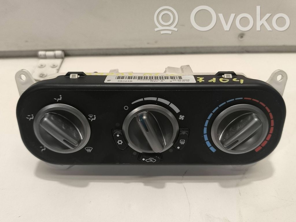 Jeep Compass Air conditioner control unit module 