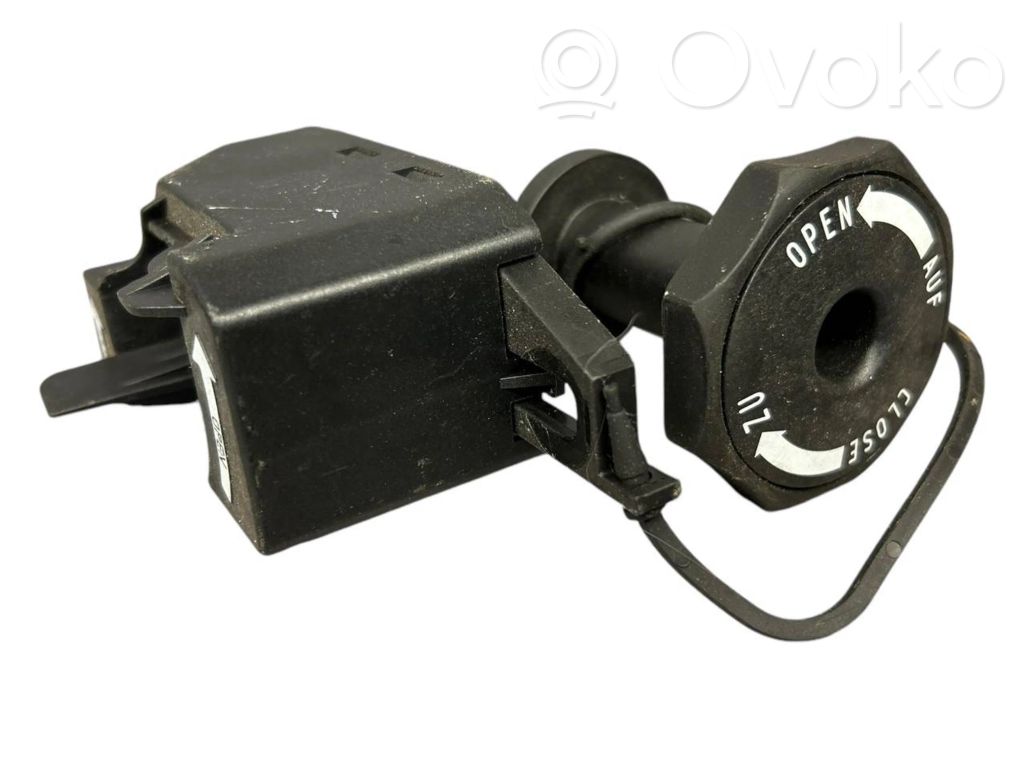 BMW X3 E83 Boulon de roue de secours 