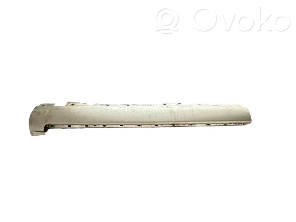 Listón   4E0853860D