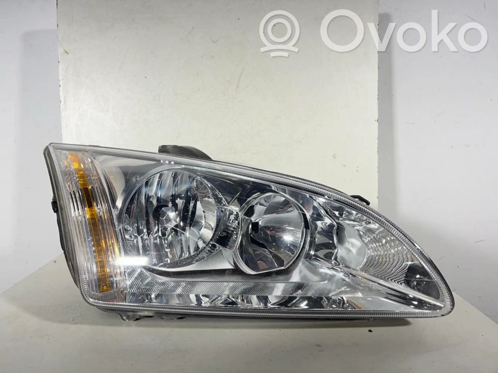 Ford Focus Headlight/headlamp 