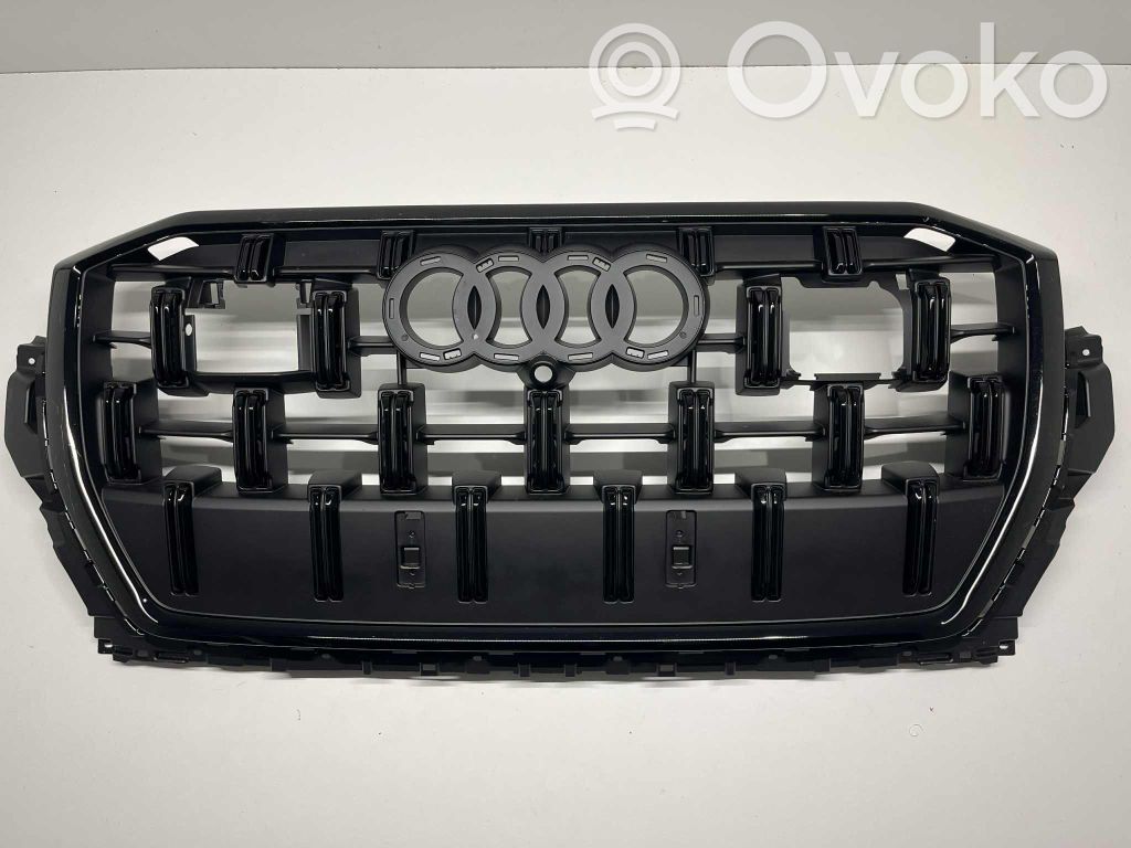 Audi Q7 4M Etupuskurin ylempi jäähdytinsäleikkö 