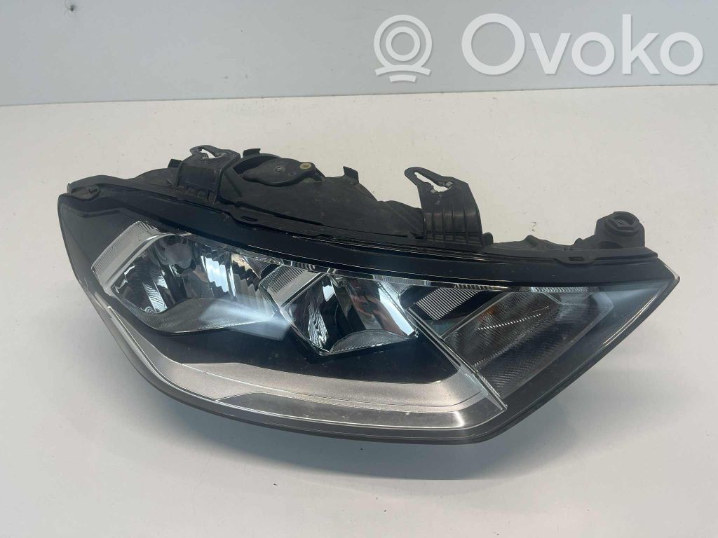 Audi A1 Headlight/headlamp 