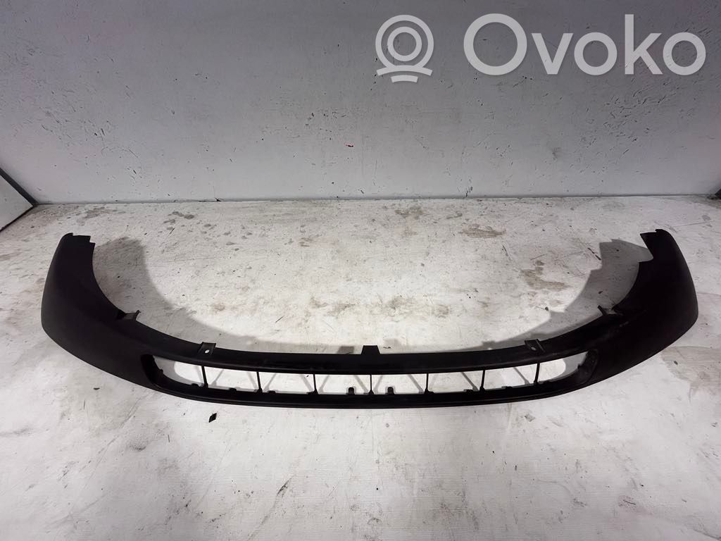 Ford Focus Front bumper lip 
