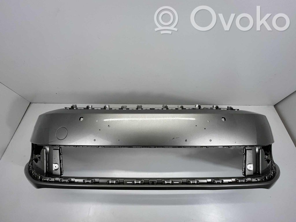 Volkswagen PASSAT B7 Parachoques delantero 