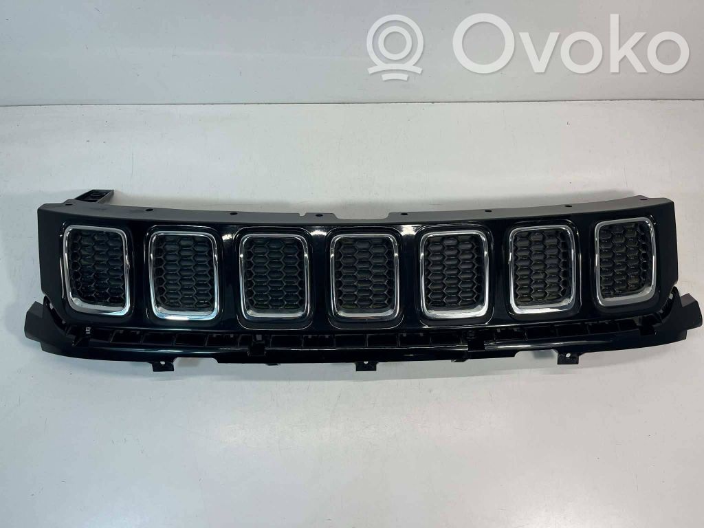 Jeep Compass Etusäleikkö 