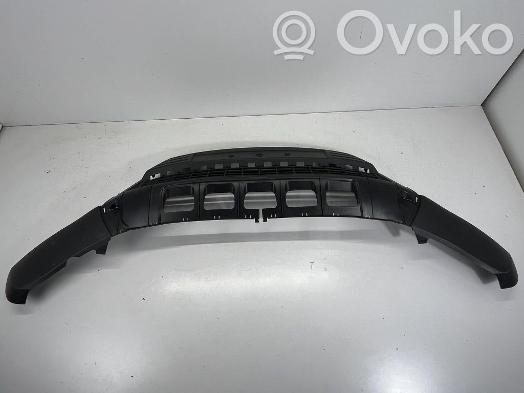 Ford Kuga I Borde del parachoques delantero 