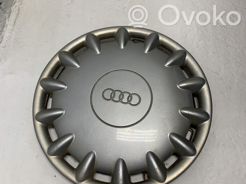 Audi A6 S6 C5 4B R15-pölykapseli 