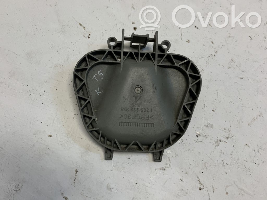 Volkswagen Transporter - Caravelle T5 Osłona żarówki lampy przedniej 