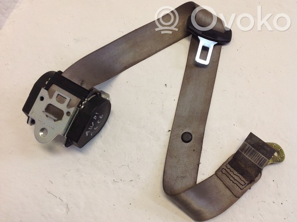Audi A6 S6 C6 4F Cinturón trasero 