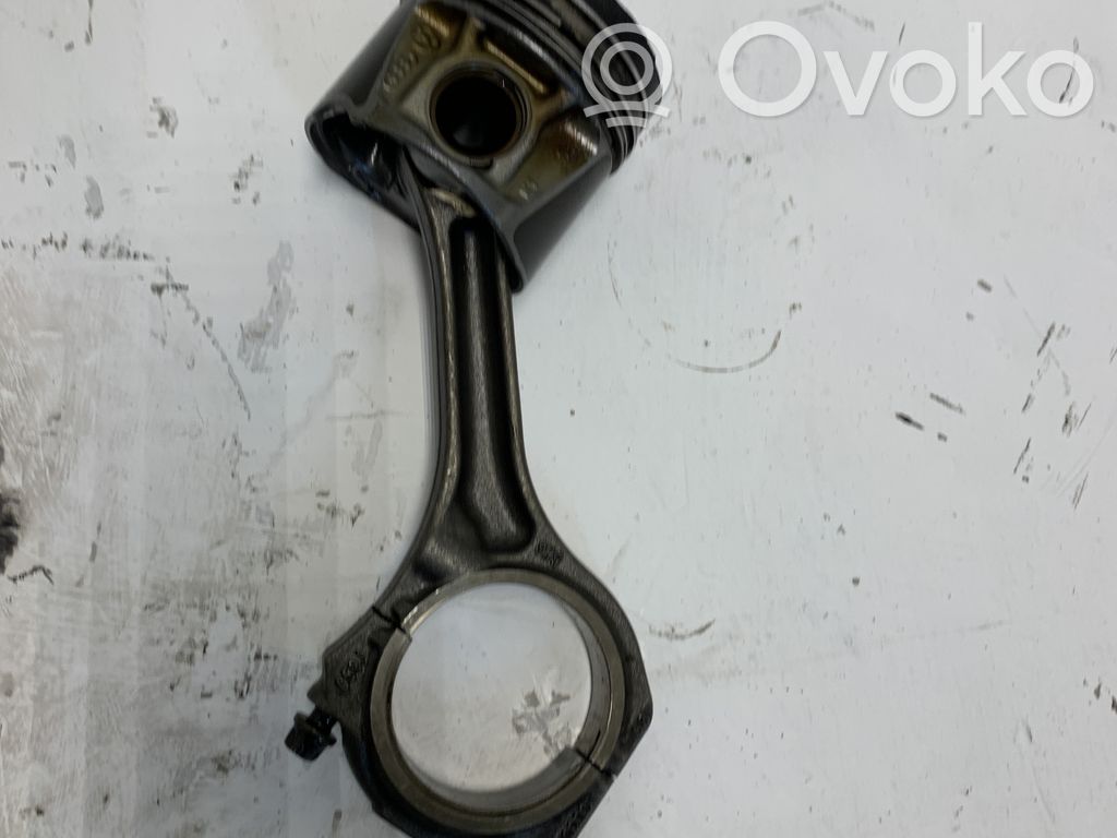 Piston with connecting rod   059J,078118HSR