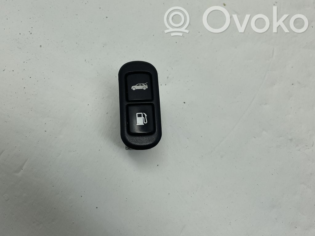 KIA Sorento Fuel tank opening switch 