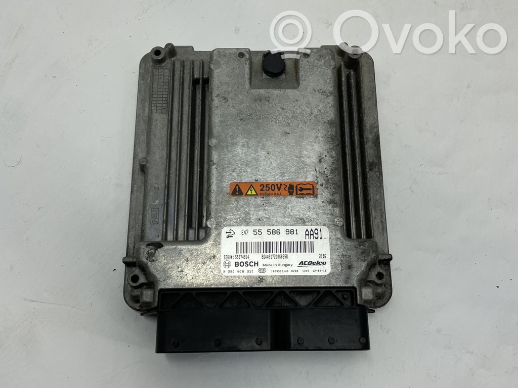 Opel Insignia A Engine control unit/module 
