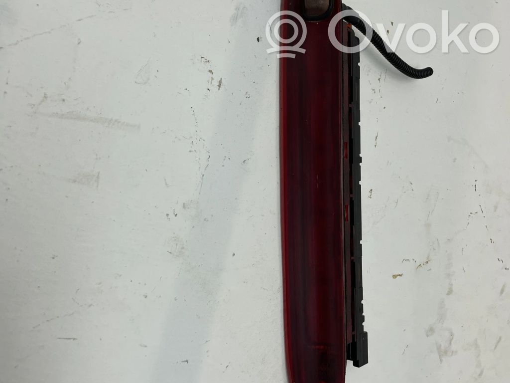 Ford Focus Third/center stoplight 