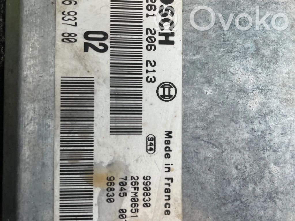 Peugeot 206 Engine control unit/module 