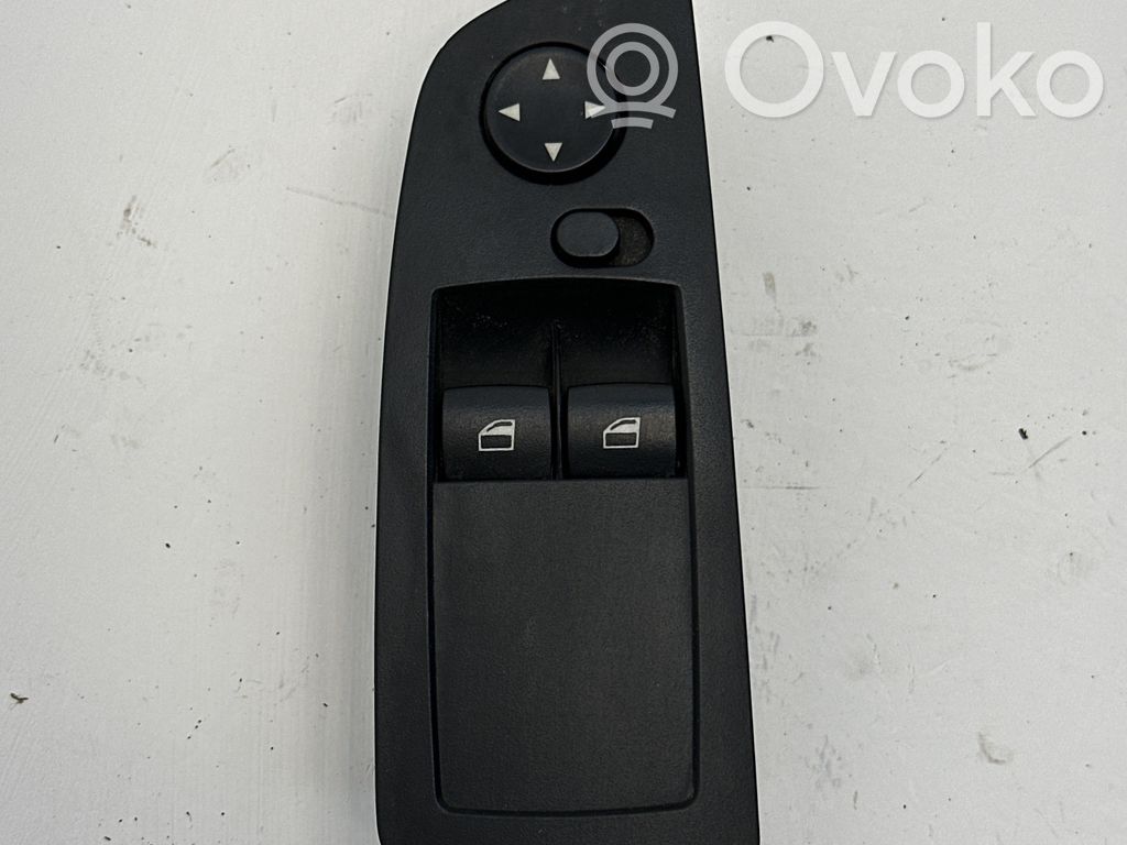 Electric window control switch   6970191