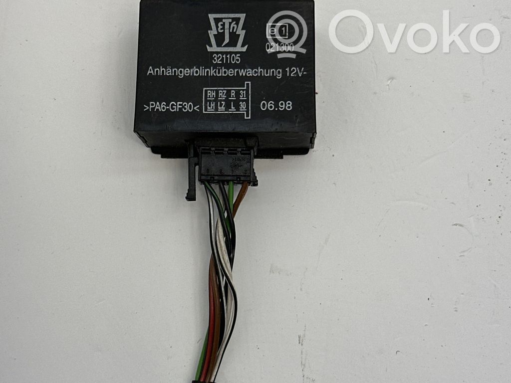 Mercedes-Benz E W210 Tow bar trailer control unit/module 