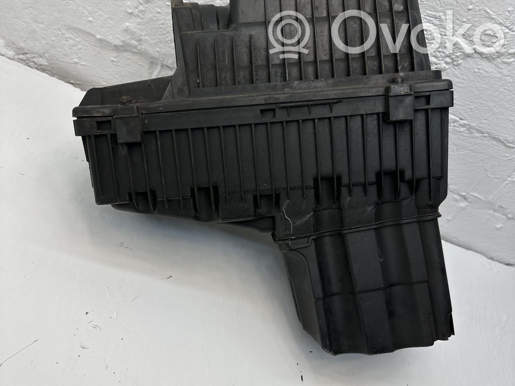 Toyota Proace Air filter box 