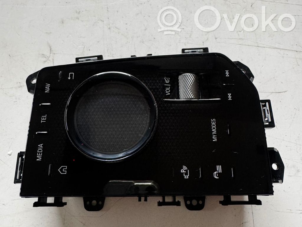 BMW X3 G45 Panel radia 