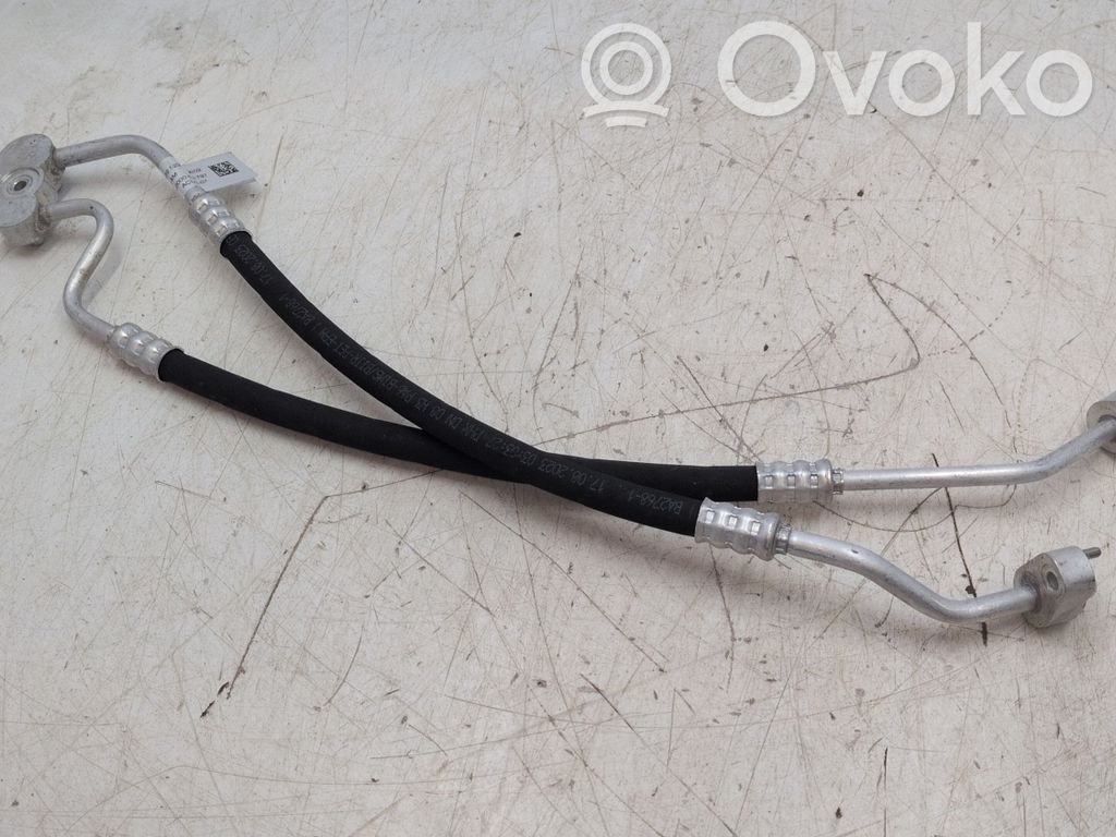 BMW XM Ilmastointilaitteen putki (A/C) 
