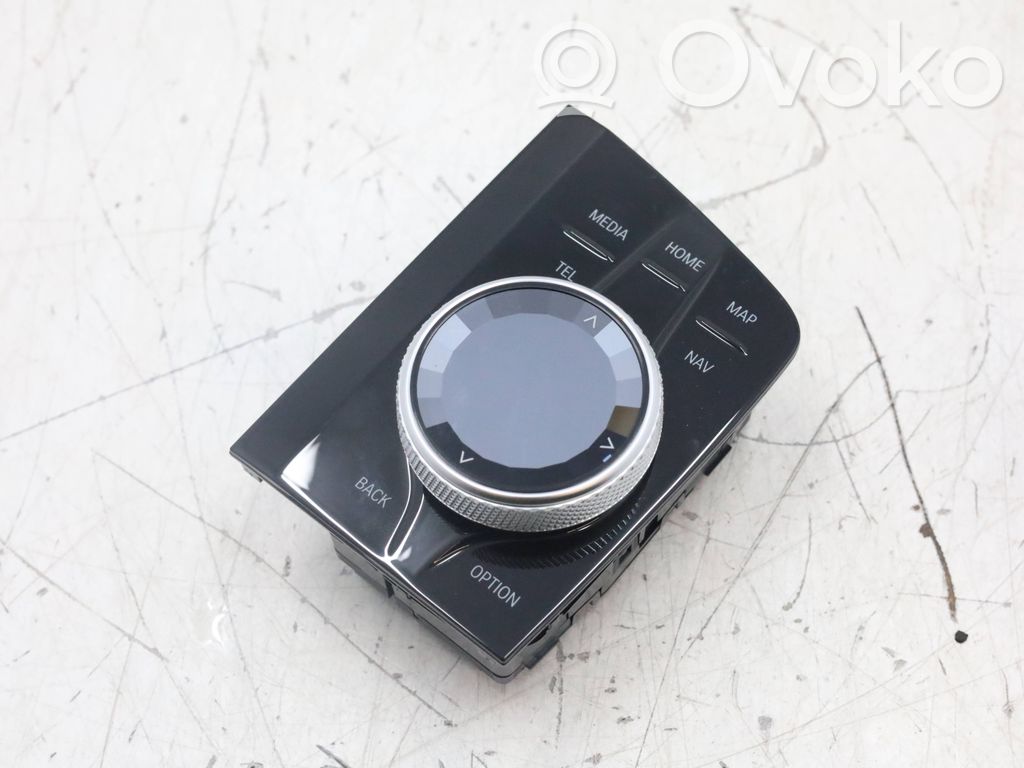 BMW X5 G05 Head unit multimedia control 