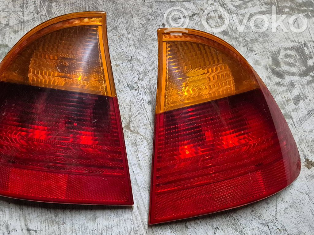 Rear/tail lights set   6928385,8328385