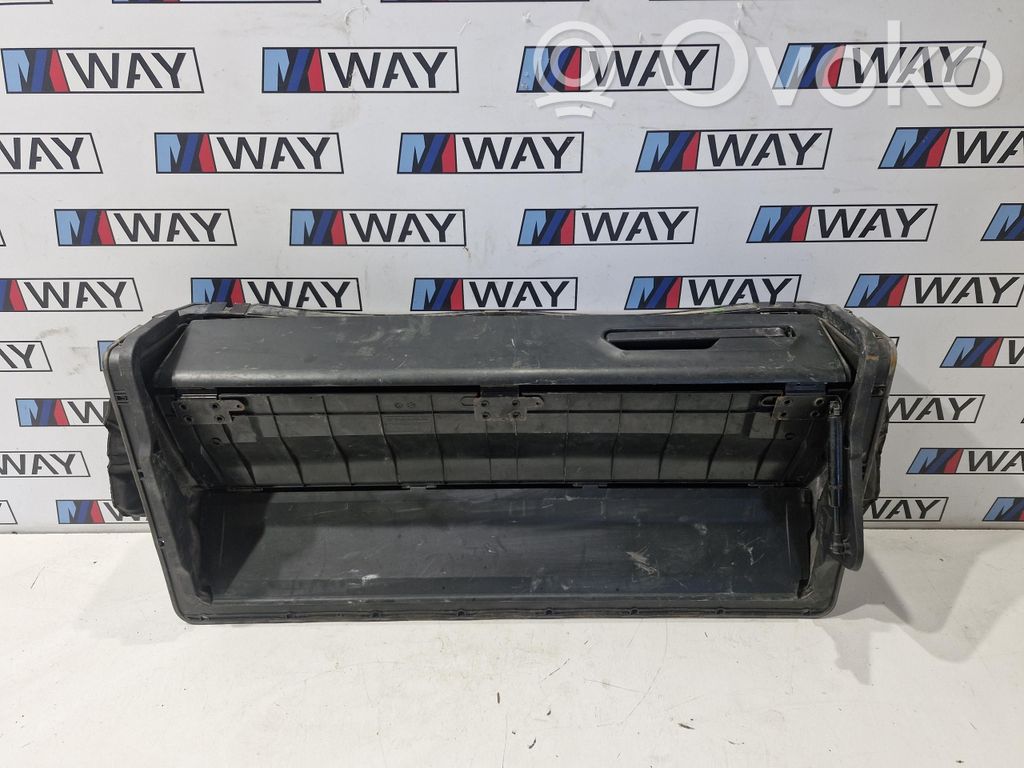 Jumta pārsegs / aizsargs   8236837,8236837,BWM,BWM