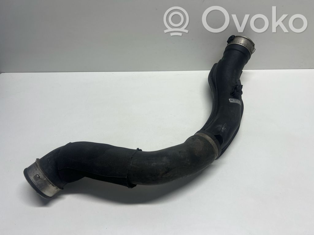 Intercooler hose/pipe   7807986,11617807986