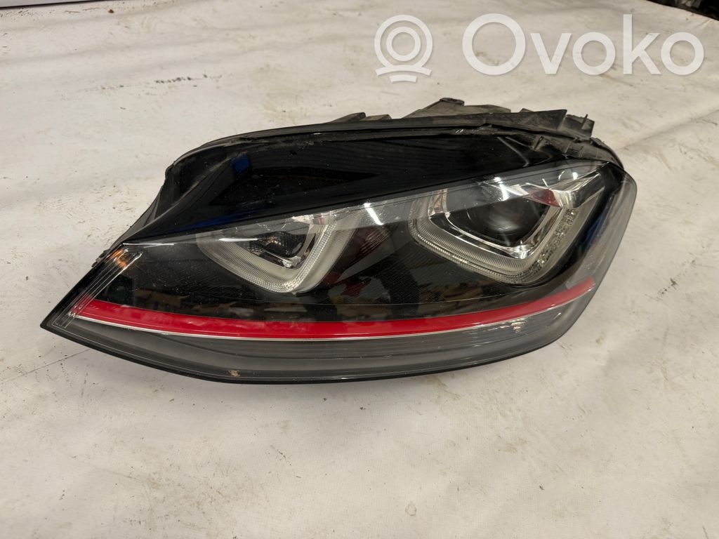 Volkswagen Golf VII Lampa przednia 