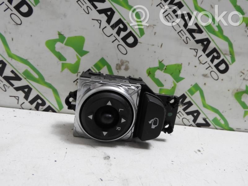 Hyundai i30 Interruptor del espejo lateral 