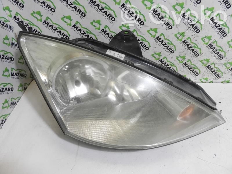 Ford Focus Headlight/headlamp 