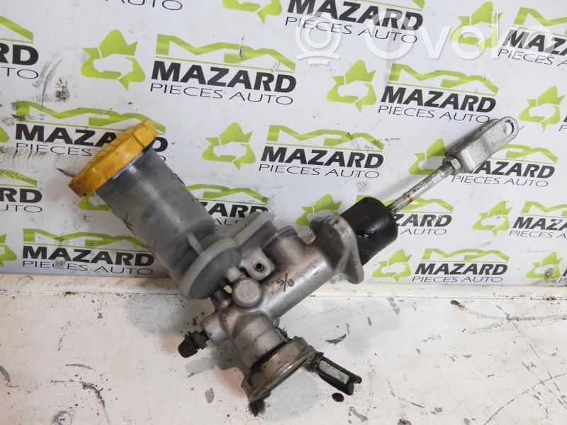Subaru Impreza I Cilindro secondario della frizione 