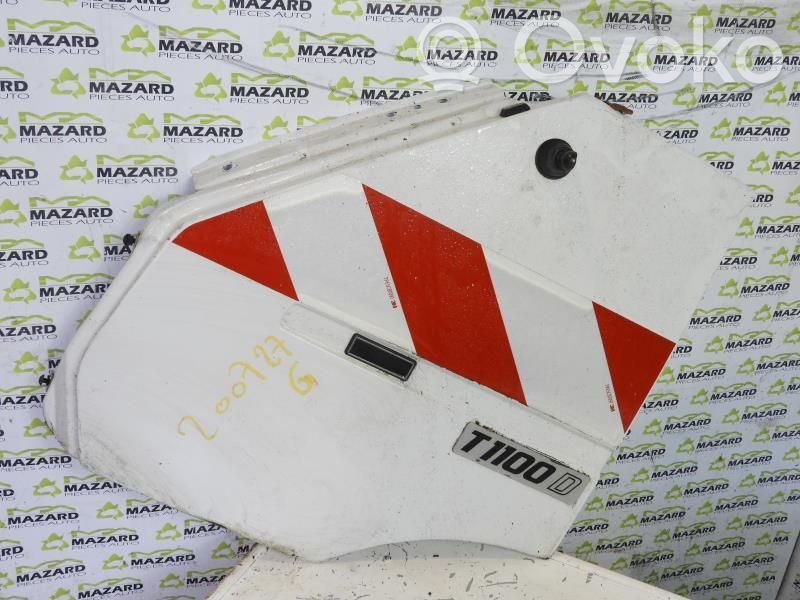 Renault Trafic I Sparnas 