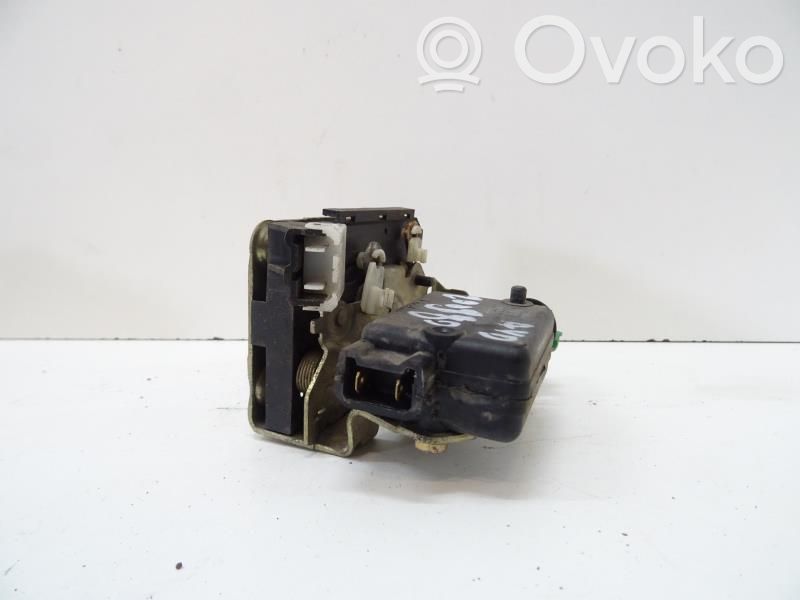Renault 19 Front door lock 