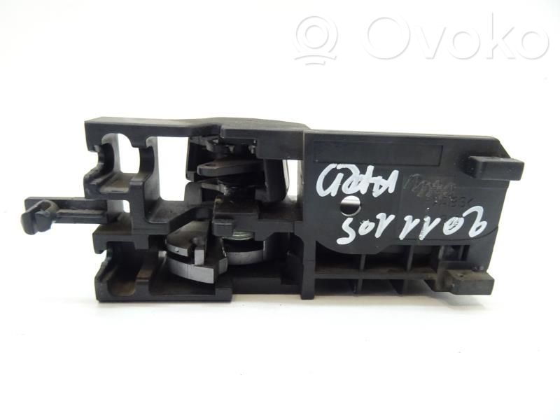 Suzuki SX4 Rear door interior handle 