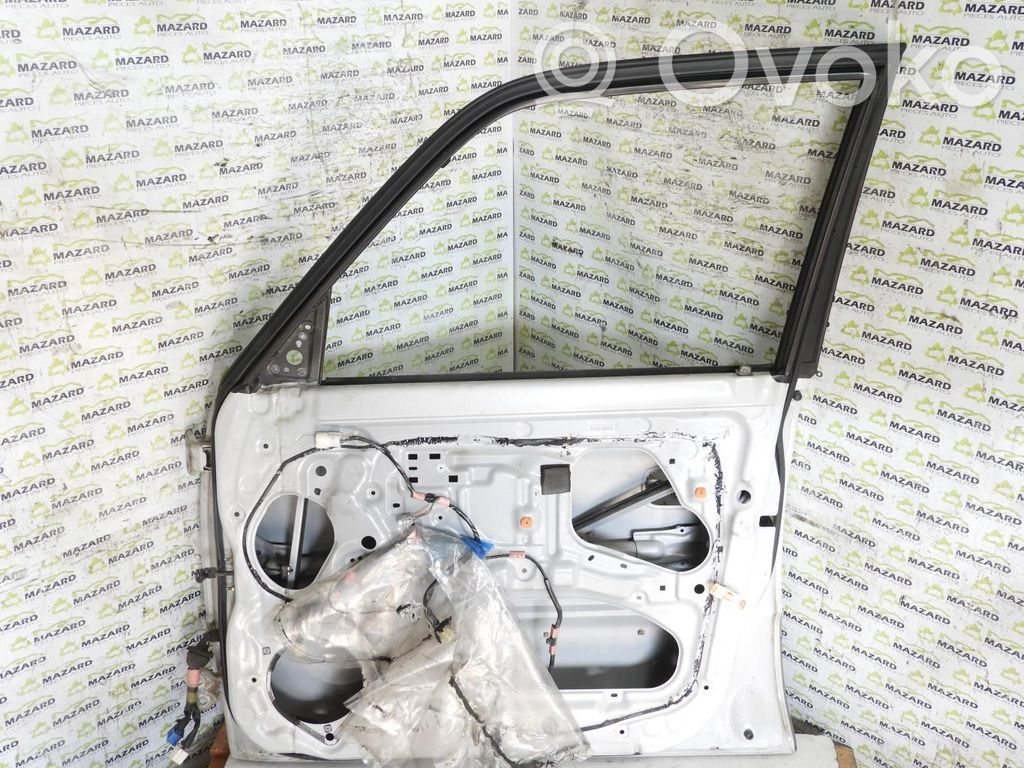 Toyota Land Cruiser (HDJ90) Drzwi przednie 