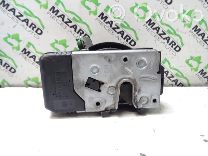 Opel Corsa C Etuoven lukko 