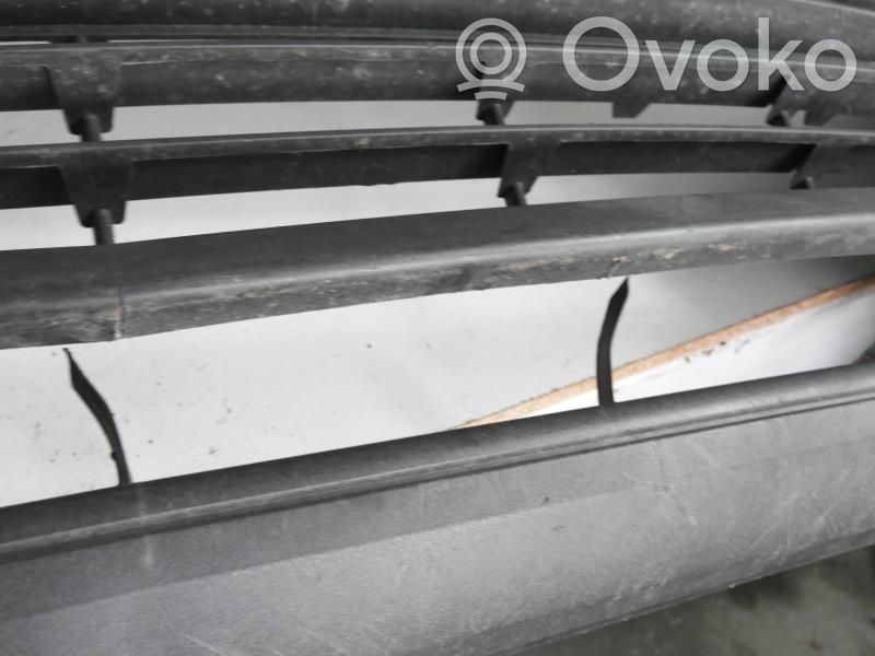 Ford C-MAX I Front bumper 