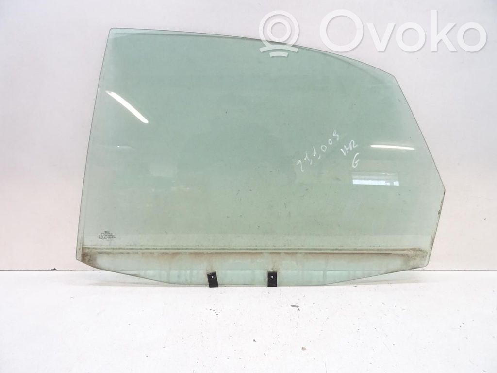 Audi A4 S4 B5 8D Luna de la puerta trasera 