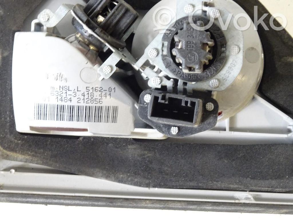 BMW X3 E83 Takaluukun takavalot 