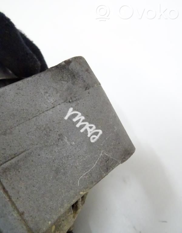 Toyota RAV 4 (XA10) Alternador 