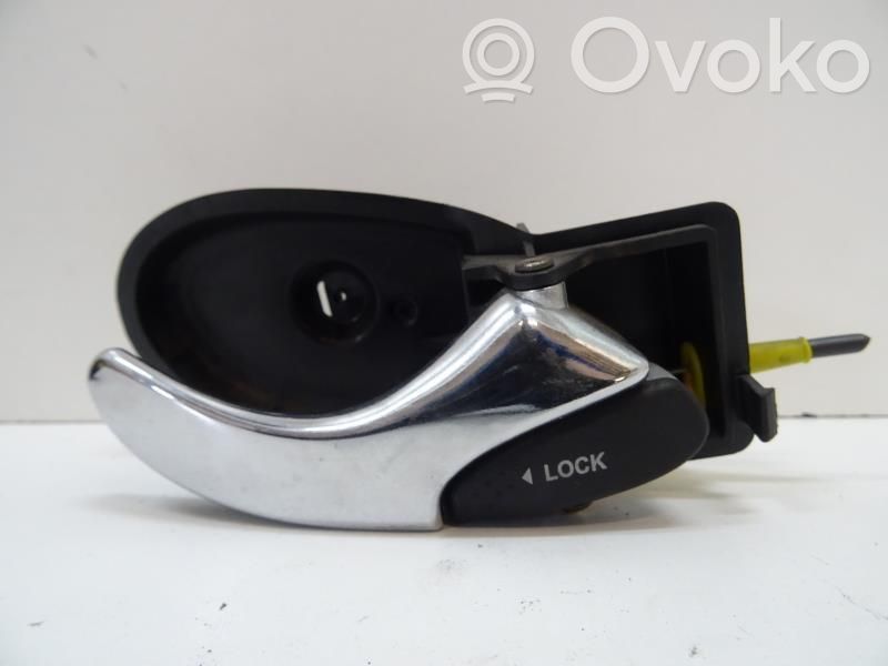 Ford Focus Front door interior handle 