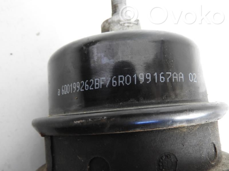 Volkswagen Polo V 6R Suport tampon motor 