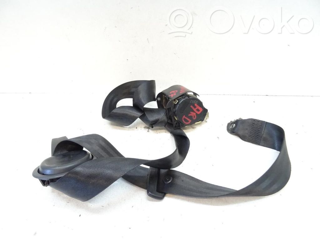 Audi A4 S4 B5 8D Cinturón trasero 