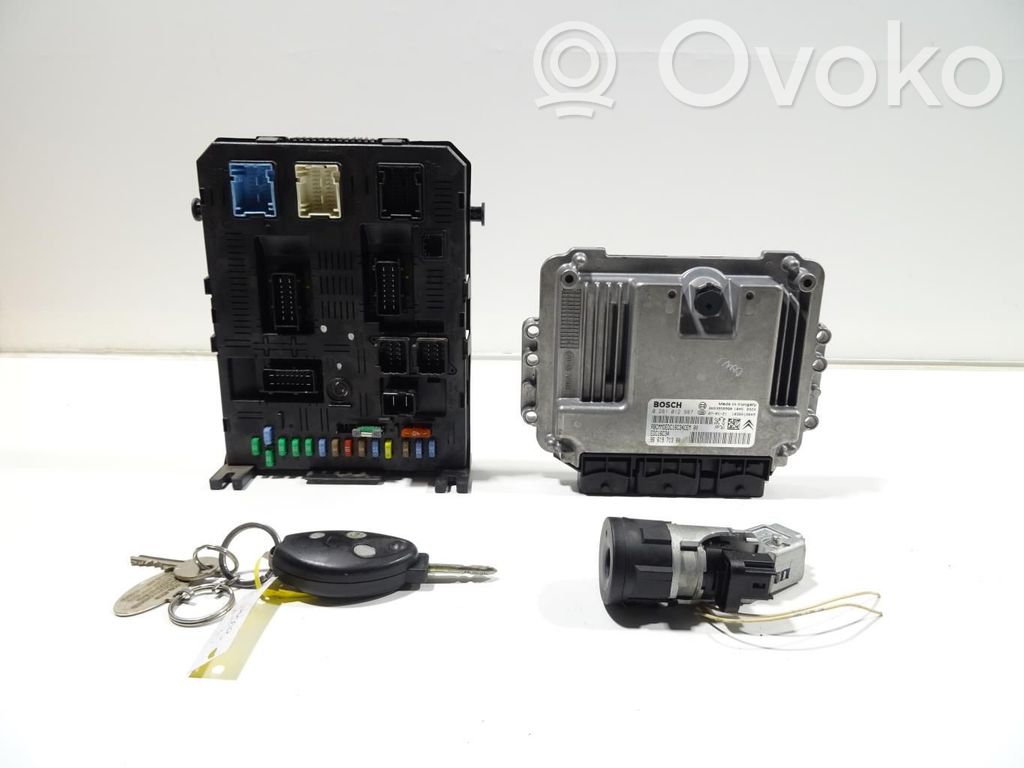 Engine ECU kit and lock set