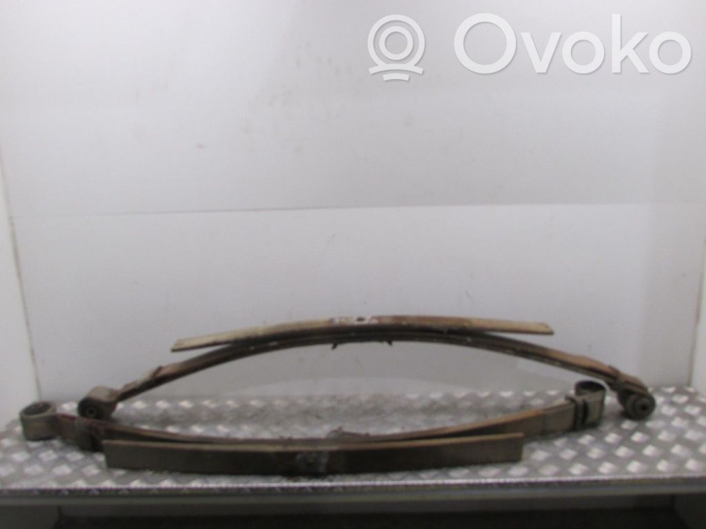 Rear leaf spring