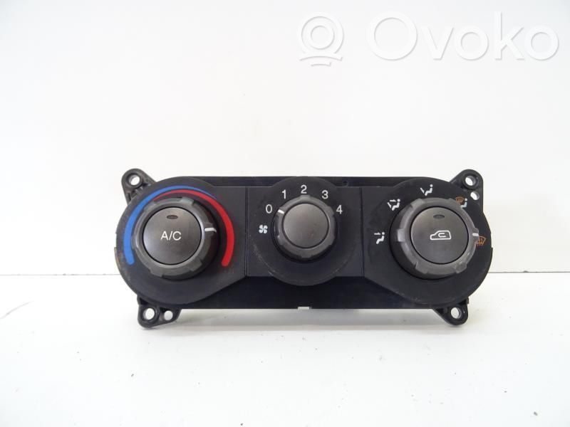 Hyundai Matrix Climate control unit 