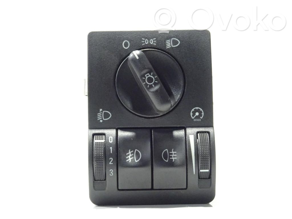 Opel Tigra B Light switch 