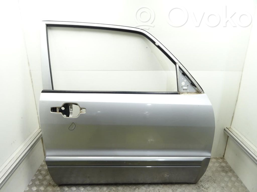 Puerta delantera   5700A884