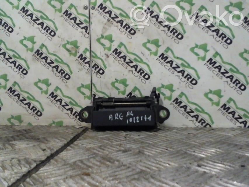 Audi A4 S4 B5 8D Manecilla externa puerta trasera 